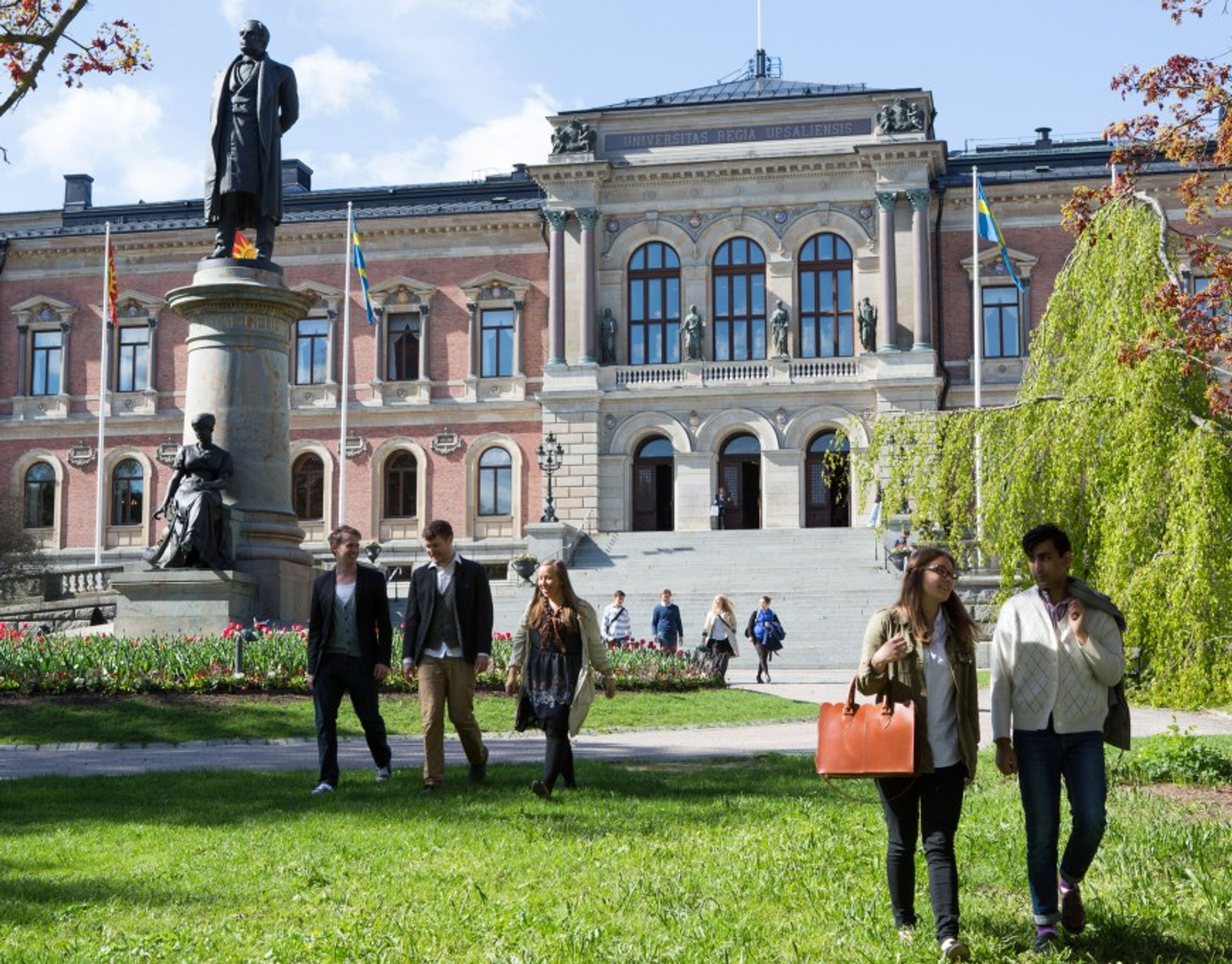 Uppsala Universitet: Universitas Tertua di Swedia