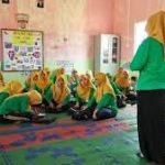 Persiapan Pendidikan yang Dibutuhkan untuk Menjadi Pembawa Acara Sukses